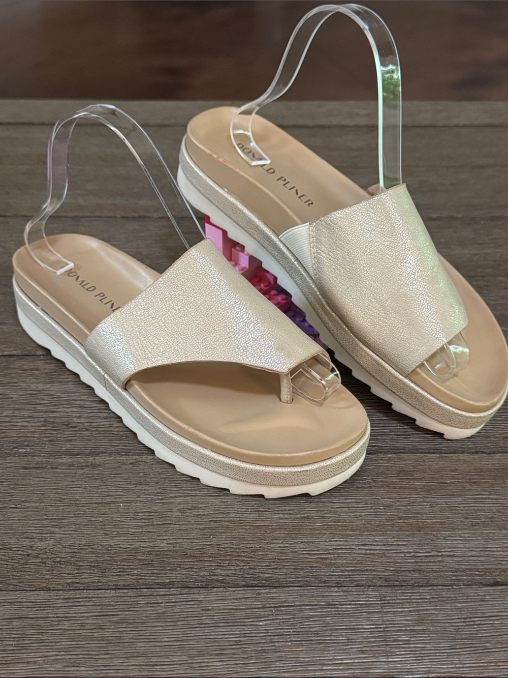 Donald Pliner Lylaa Slide Sandal Tumbled Metallic Brush Off Gold